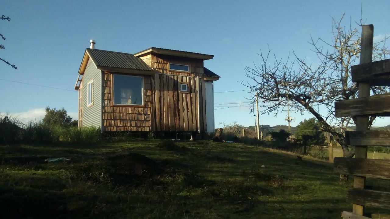 La Petite Cabane De Putemun Villa Castro Exterior photo